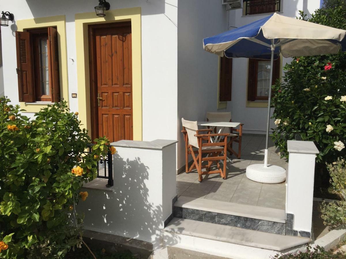 Livanina Apartments Kampos Marathokampou Bagian luar foto