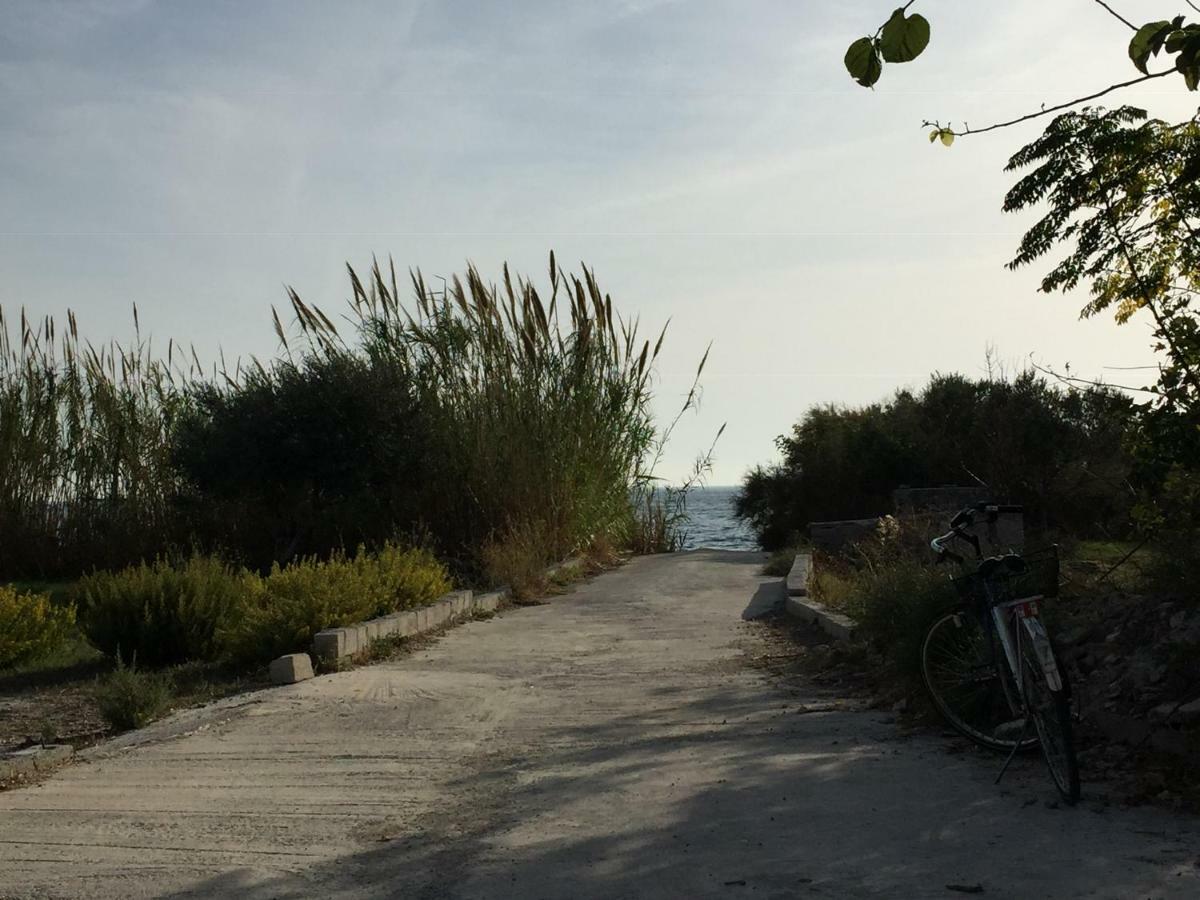 Livanina Apartments Kampos Marathokampou Bagian luar foto